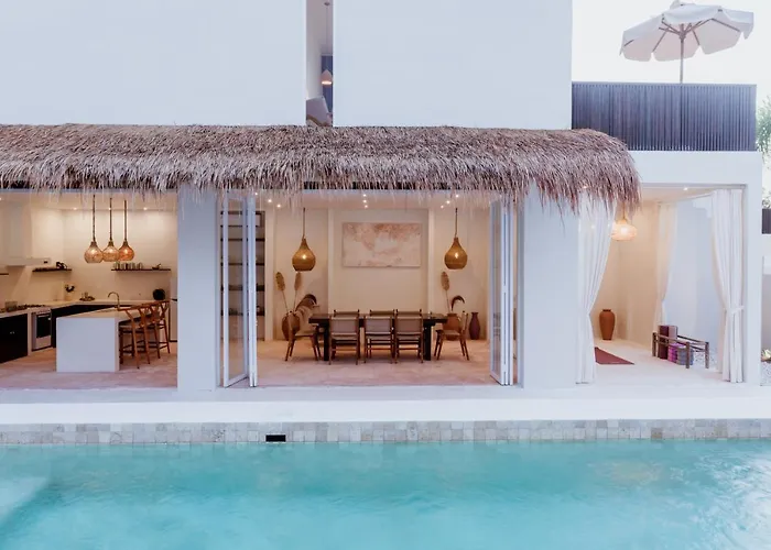 Hotel The Hut Hut